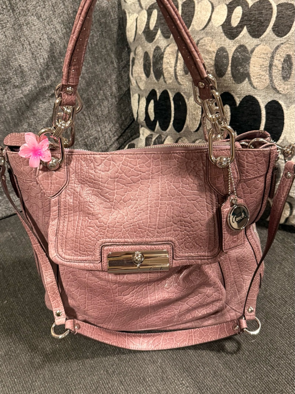 Coach Mauve Pink Leather Shoulder Bag with Chain Handles